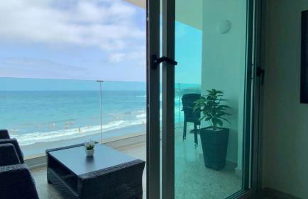 Hermoso Edificio Frente al Mar, a pie de Playa y hermosas vistas - Photo 41