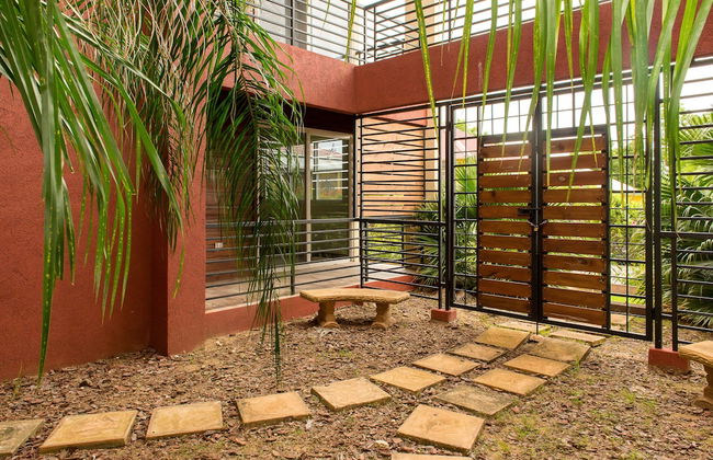 Kinsgton Modern Duplex Apartment with Pool - Foto 35