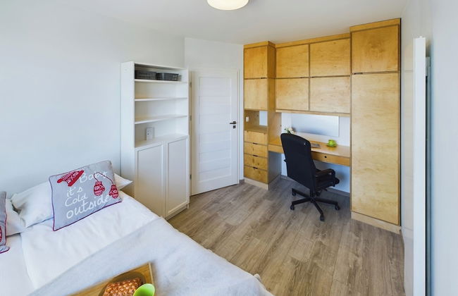 Apartment With Parking Gdynia by Renters - Photo 5