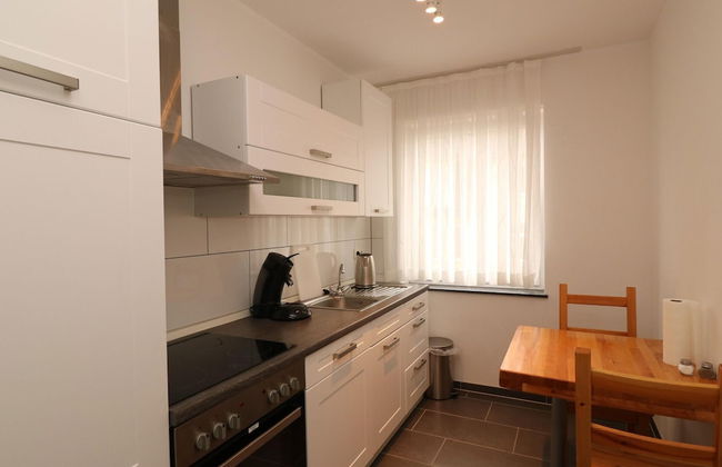 Apartment in Essen With Scenic Terrace - Photo 19