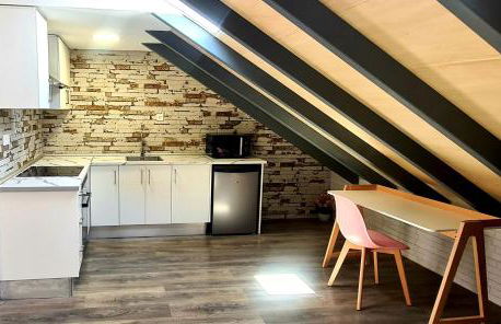 Loft independiente con Piscina compartida en Centro de Valencia - Photo 80