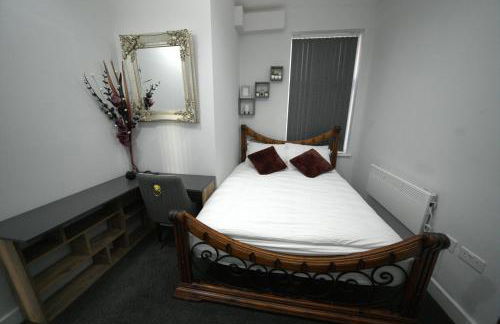 Charming Oxford Apartment in Telford - Flat 1 - Photo 23