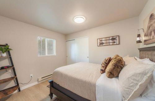 Cozy Duplex Unit - Beautiful Lake Views! - Foto 9