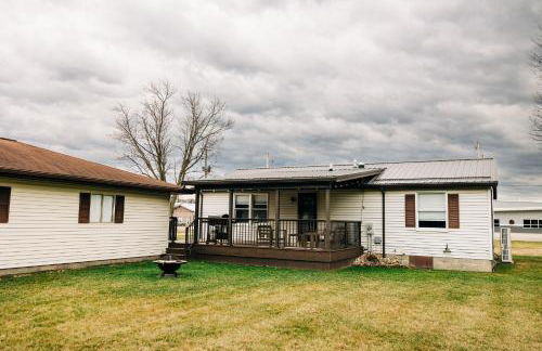 Grandma's Place - Steps from Downtown Sugarcreek - Foto 29