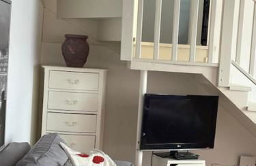 Paris Eiffel Tower et Disney apartments, parkings gratuits et sécurisés, 10 minutes métro to Paris - Foto 58