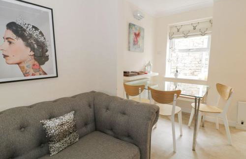 The Old Stables - Pet-Friendly Stay Near Ruthin Castle with Parking - Foto 17