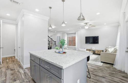 O22B Southwest Houston 1BR King Bed Pet Friendly Fast WiFi - Foto 14