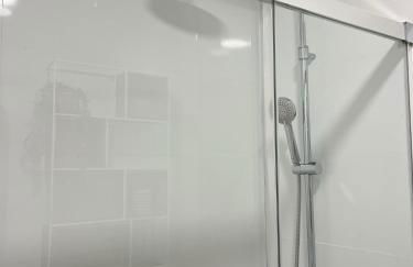 loft con wifi lavadora secadora cama agradable muy proximo valencia - Foto 27