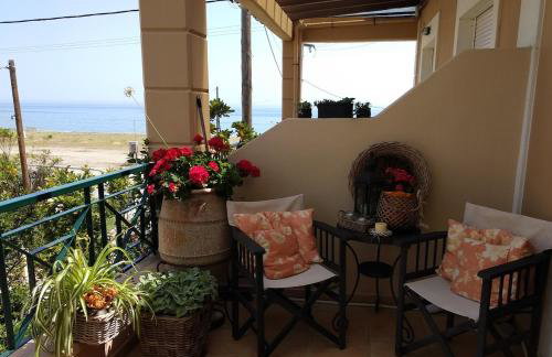 Maisonette on the beach with small garden - Foto 46
