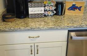 Chic Oasis: 3BR, 2BA, Private Deck - Foto 18