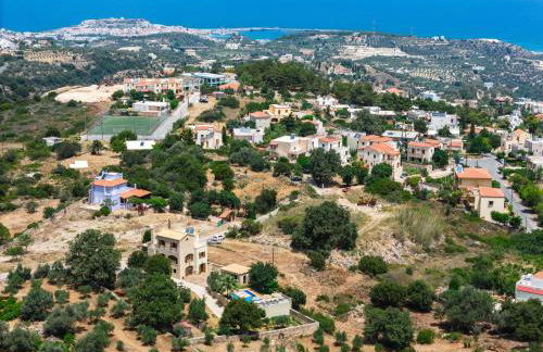 Saridakis Villa, Multi-Generational Escape & Pool, By ThinkVilla - Foto 3