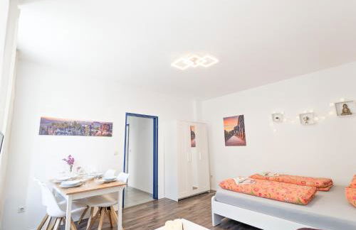 F0 - Urlaubsmagie - Kleine voll ausgestattete Wohnung mit Gemeinschaftsgarten, -pool & -sauna - Foto 4