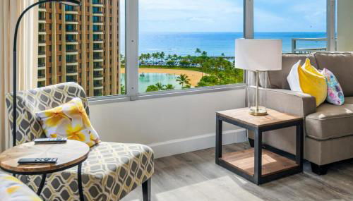 Ilima Suite at The Ilikai - Short Walk to Beach - Foto 2