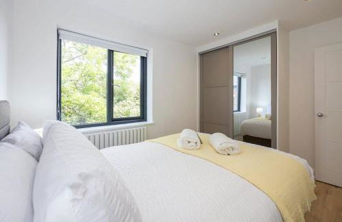 Brooklyn Mews-Free Parking-Village Location - Photo 9