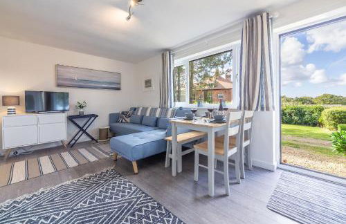 Beach Retreat - Photo 1