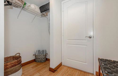 Lovely condo with city & ocean views. Sleep up to 6 people! - Foto 20