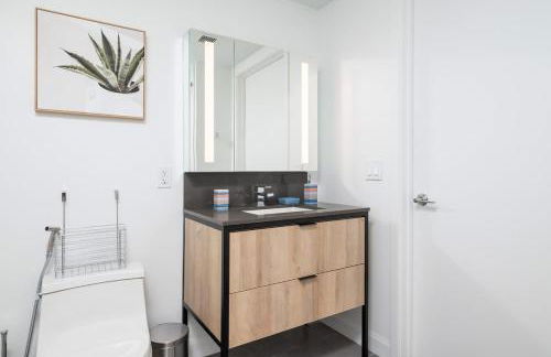 Central 2BR Condo in Downtown Boston & T-Station - Foto 41