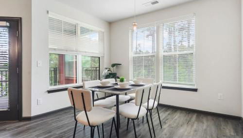 3BR King Bed Balcony North Raleigh - Foto 3