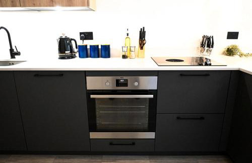 Laurie Grove - Foto 12