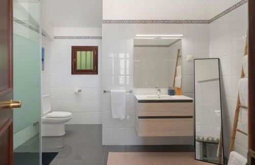 Casa Amarela da Fajã da Areia by An Island Apart - Foto 16