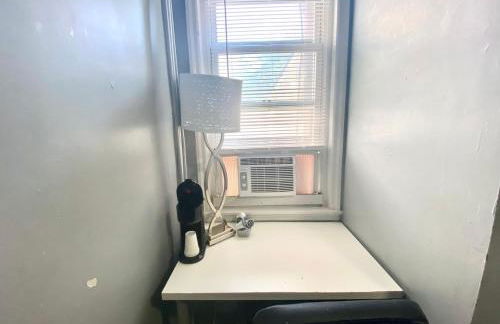 Clover 2900 - Apartment and Rooms with Private Bathroom near Washington Ave South Philly - Foto 20