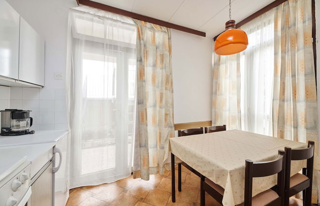 Apartments Astra - Photo 6