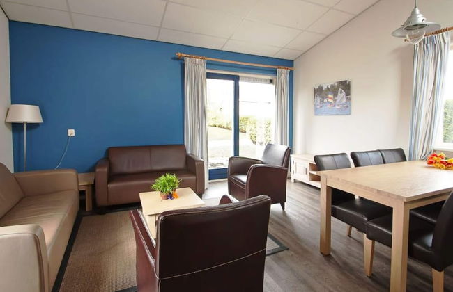 Detached Bungalow With a Dishwasher Near Leeuwarden - Foto 19