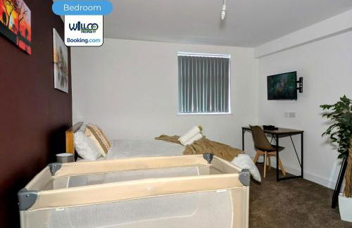 Spacious 5BR Family Home By WillCo Property Short Lets & Serviced Accommodation Derby With Games & Perfect For Contractors - Foto 35