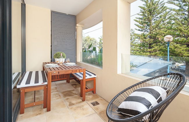 Coogee Beach Pad - Photo 10