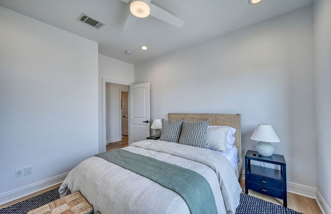 Luxury Lakefront Home-private Dock - Dipping Pool! - Foto 6