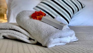 Ammos Luxury Studios - Photo 2