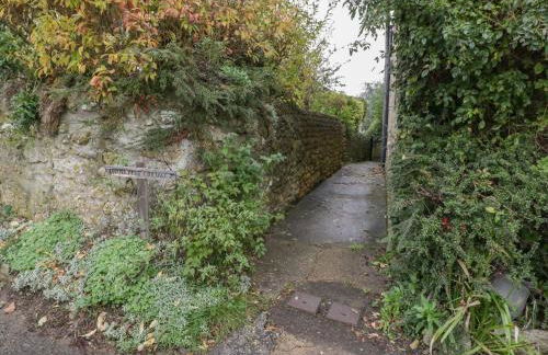 Honeypot Cottage - Photo 31