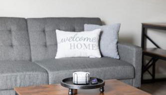 1BR Near UAB with Free Parking, Fast Wi-Fi, Workspace - Foto 5