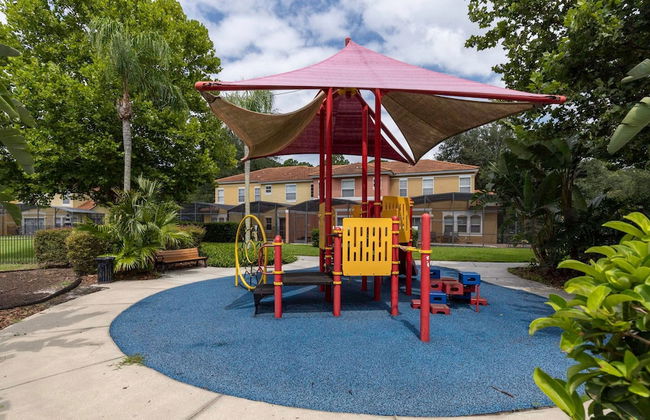 Family 3BR Oasis for 6 With Private Pool - Foto 58