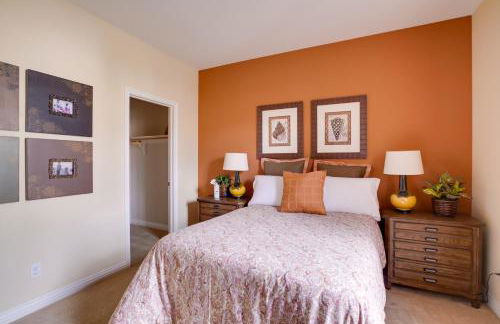 Single-Story San Bernardino Home with Valley Views! - Foto 12