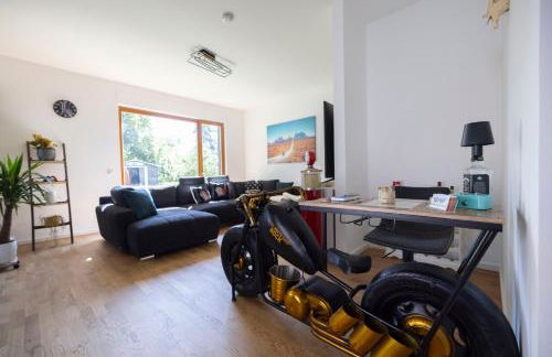 FEWO PARTNERS - Fewo California Dreaming 93 qm mit Garten in Wildau Nähe BER-Airport - Foto 1