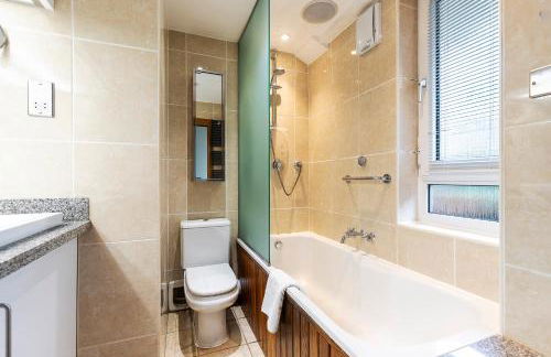 Tower Bridge 2BR apartment for 6 with terrace - Photo 12
