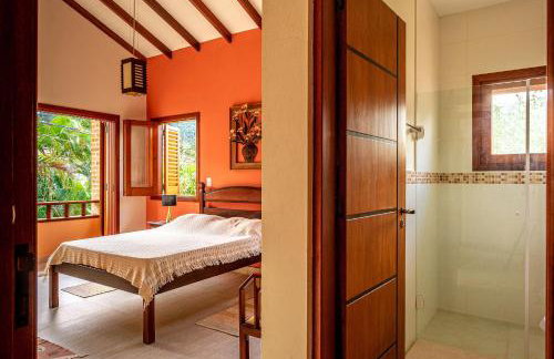 Belíssima casa pé na areia com jacuzzi - Foto 14