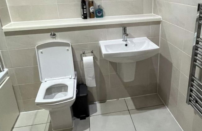 1 Bed Apartment Sleeps 2 With Wi-fi - Foto 7