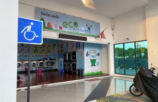 Comfy 3-Bedrooms Apartment at Meritus Residensi - Foto 48