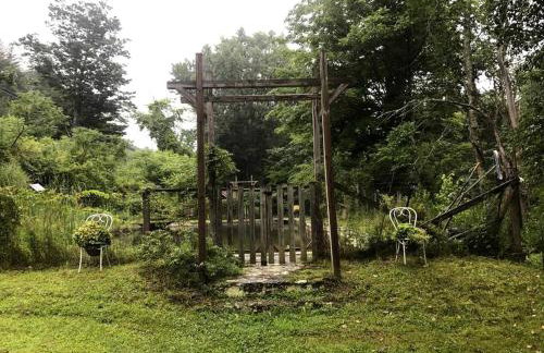 Superb Family Cabin with Mountain Views and Deck in Shandaken, New York - Foto 19