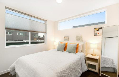 City-View Modern - Photo 19