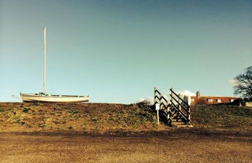 2 bedroomed fisherman’s cottage near quay - Foto 8