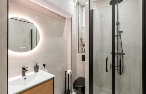 Élégant T2, Centre Paris 20 min, Calme, Cosy, Wifi - Foto 3