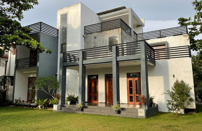 Spacious Stand-alone 2-bed Villa in Galle - Foto 1