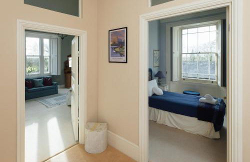 Elegant Pembrokeshire Country House - Sleeps 17 - Photo 46