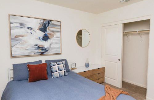 Modern 5 bed near hospitals and UC Merced - Foto 26