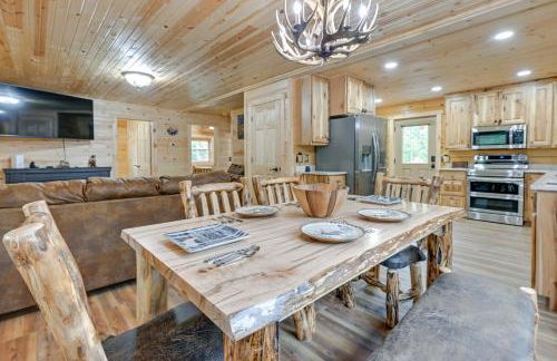 Adams Cabin with Game Room and Fire Pit - Foto 7