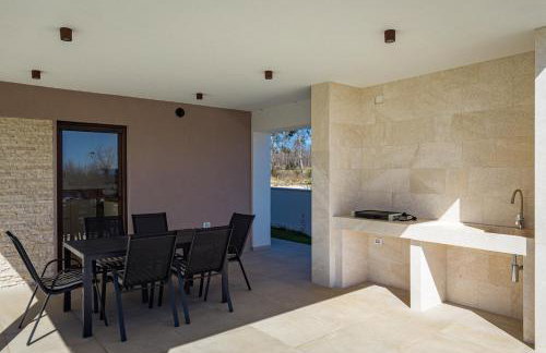 Villa Ogradina near Pula with sea view for 5 persons only 3 km from the Beach - Foto 18