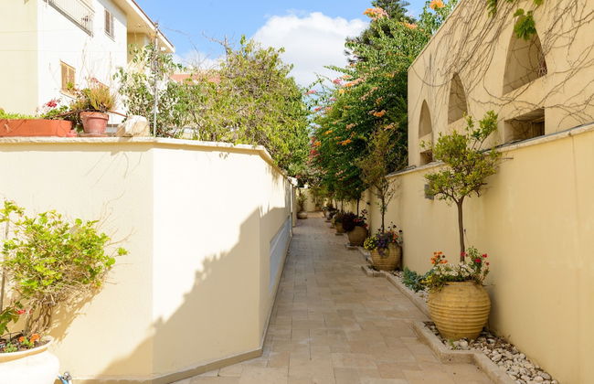 Terrace & View on Dallal square by FeelHome - Foto 27